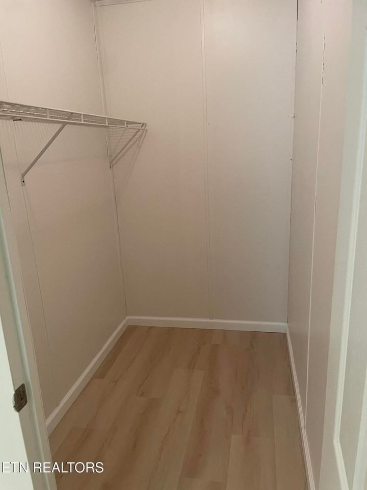 2523 Old Harriman Hwy - Photo 5 of 13