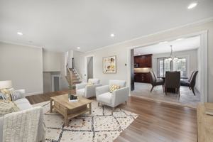 featured image of 16 Westminster Dr