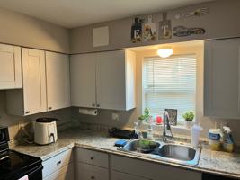 featured image of 666 Thompson Avenue #6