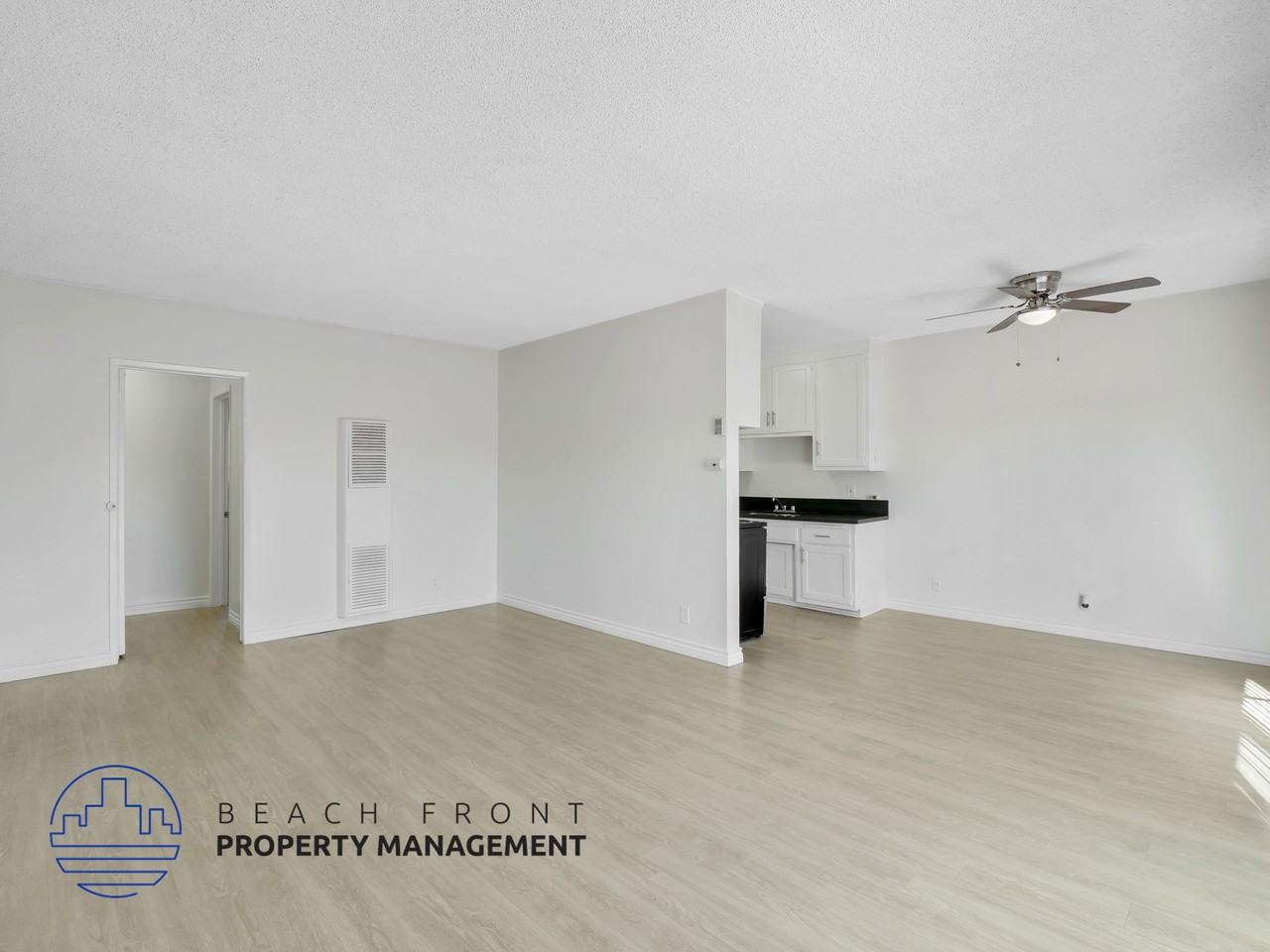 1026 Larch St. - Photo 5 of 12