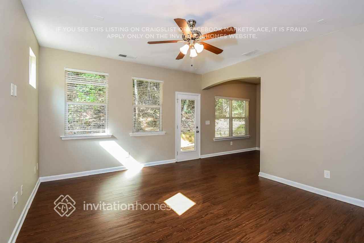 483 Lobdale Falls Dr - Photo 4 of 18