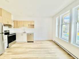 2693 Boul Pie-Ix #201 - Photo 1 of 1