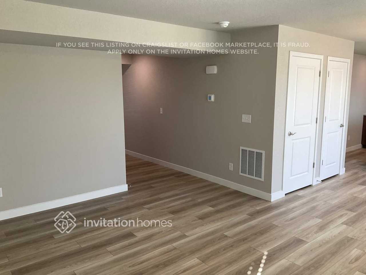 11819 Mission Peak Pl - Photo 4 of 24