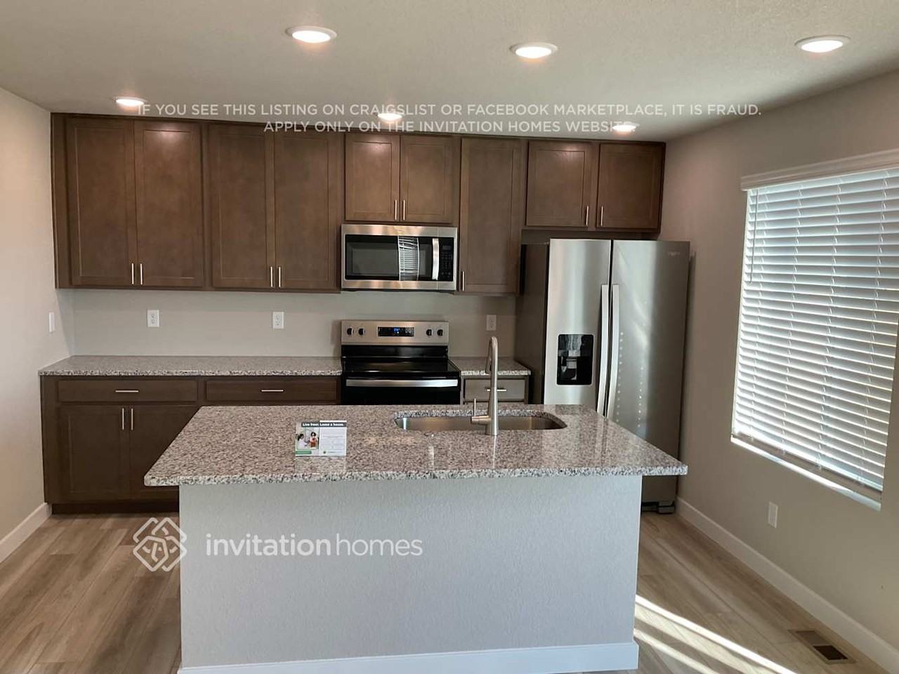 11819 Mission Peak Pl - Photo 7 of 24