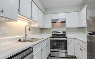 featured image of 2435 Aylesbury Loop