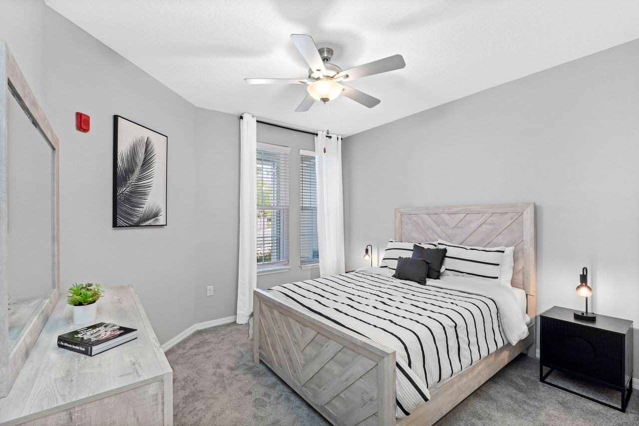 Dream Kissimmee - Photo 6 of 40