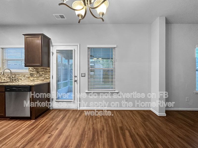 228 Renford Rd - Photo 3 of 18