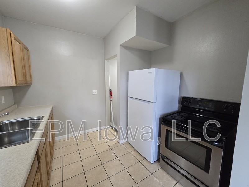 1650 Ellis Blvd Nw - Photo 3 of 23