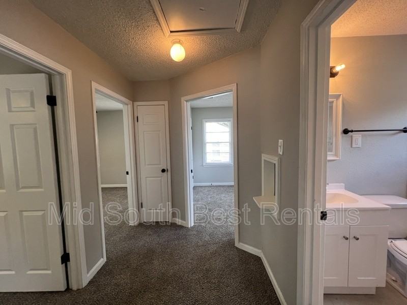 4803 Hodge Rd - Photo 7 of 9