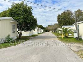 featured image of 950 Sidney St #5