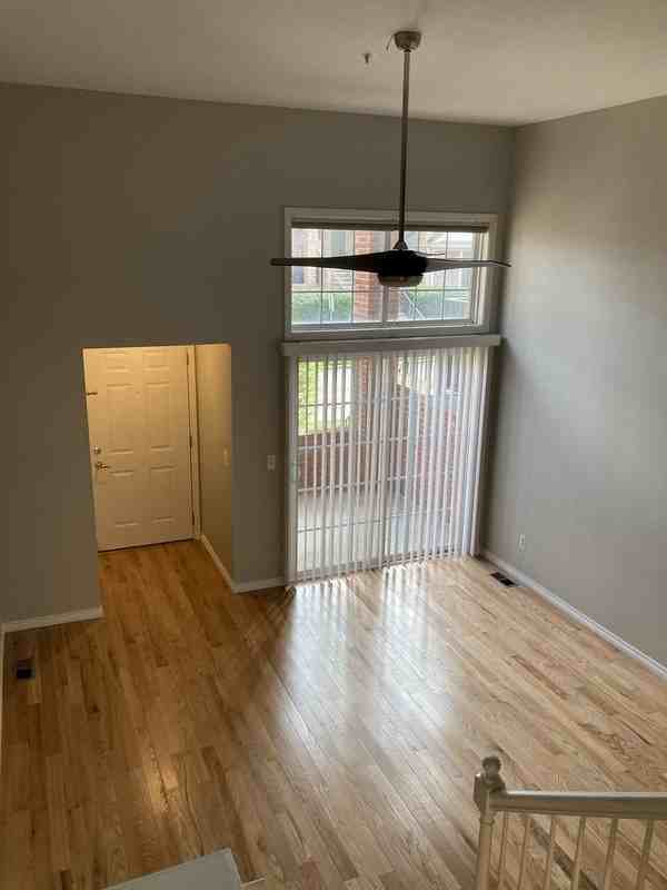 2885 Barclay Way - Photo 5 of 11