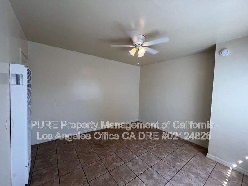 2219 Pacific Coast Hwy #2 - Photo 2 of 7