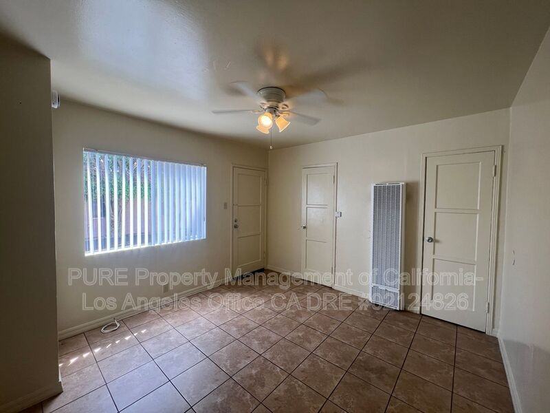 2219 Pacific Coast Hwy #2 - Photo 3 of 7