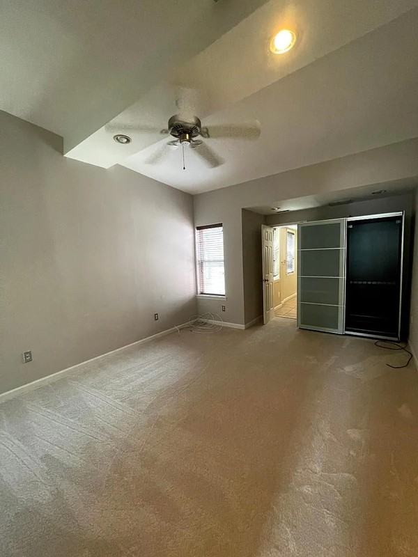 1112 S Conkling St - Photo 4 of 22