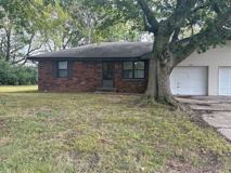 2250 W Parkway Cir - Photo 1 of 1