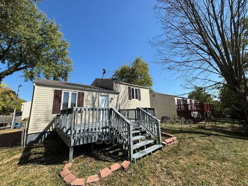 2351 Wienburg Dr - Photo 3 of 27