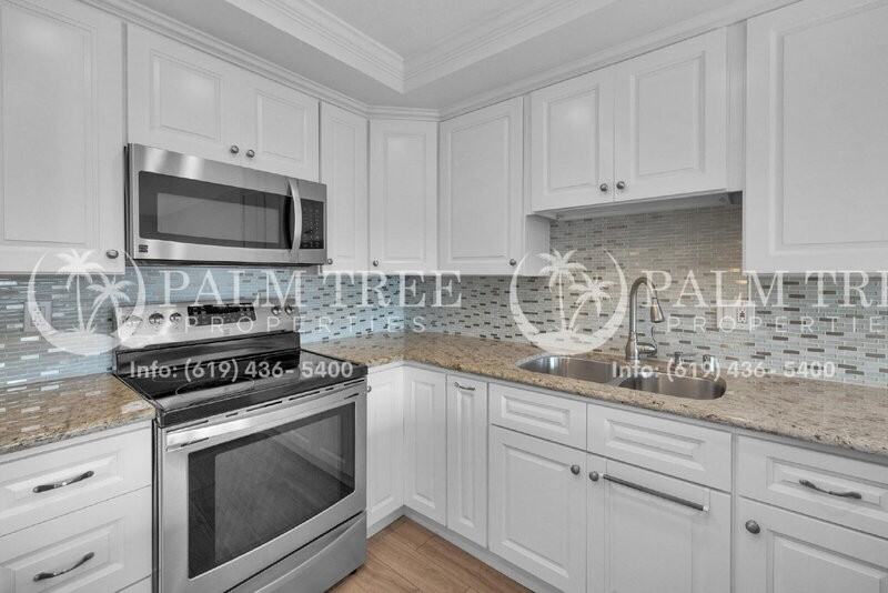 4065 Harrison St #3 - Photo 4 of 23