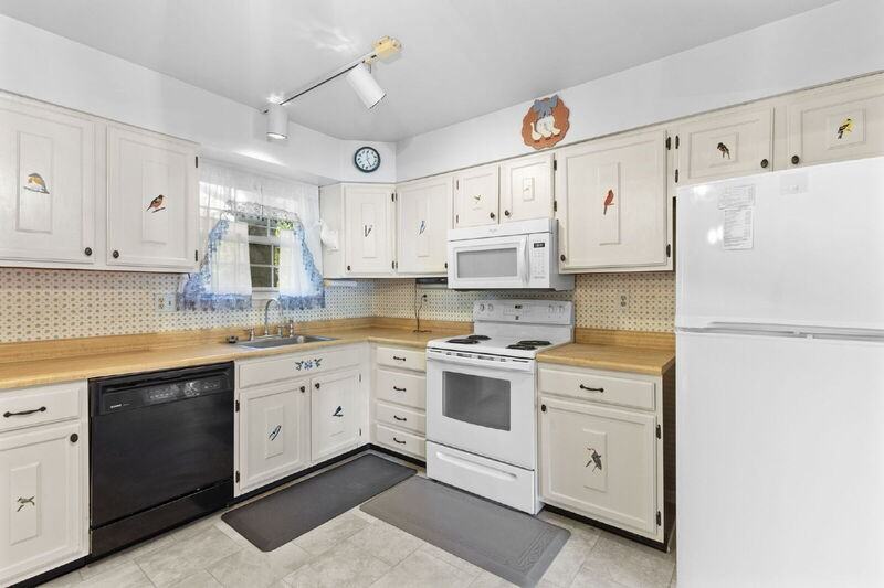 7 Wood Oak Ct - Photo 3 of 31