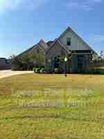 featured image of 2076 Highpoint Pl