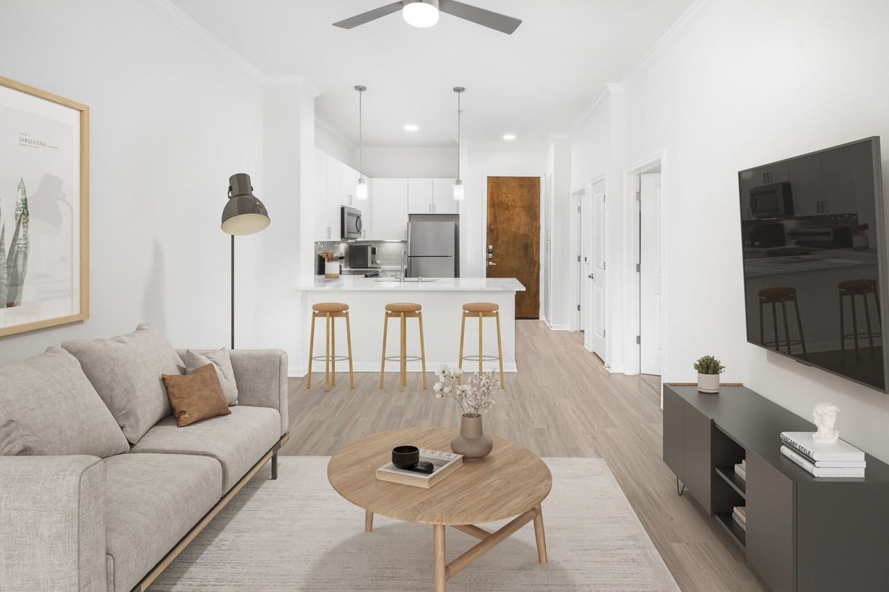 Camden Travis Street - Photo 3 of 37