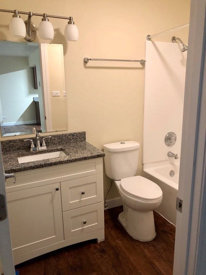 Main Street Apartments - Photo 7 of 13