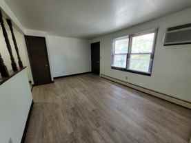 523 Spinnaker Lane - Photo 1 of 1