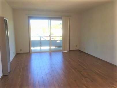 633 W Nickerson St Seattle WA 98119 LCG - Photo 3 of 8