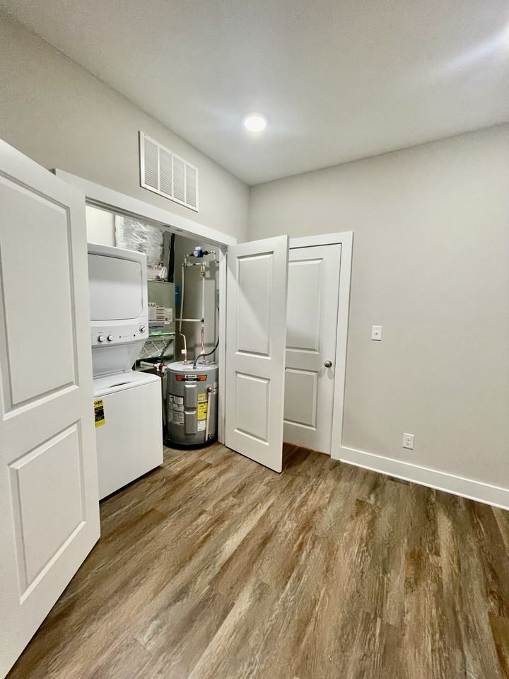 325 English Commons Drive - Photo 6 of 30