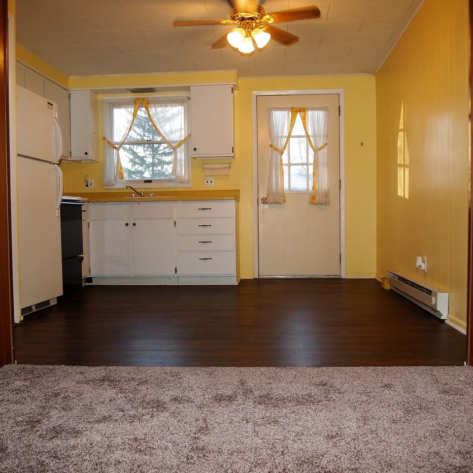 McClellan Street 294 - Photo 3 of 14