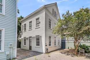 9 Bogard St #8H - Photo 1 of 1