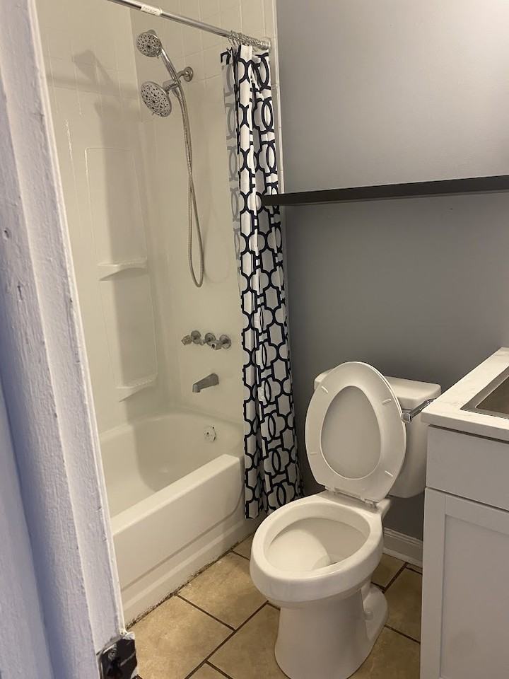 1855 Burnet Avenue - Photo 7 of 9