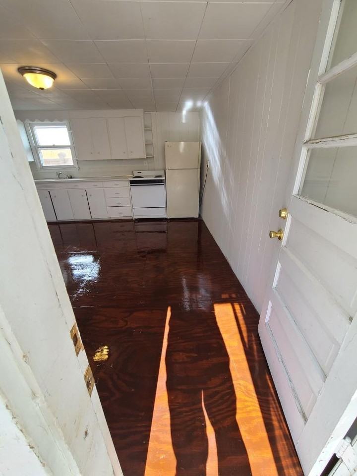 Hotel Motel - Photo 4 of 5