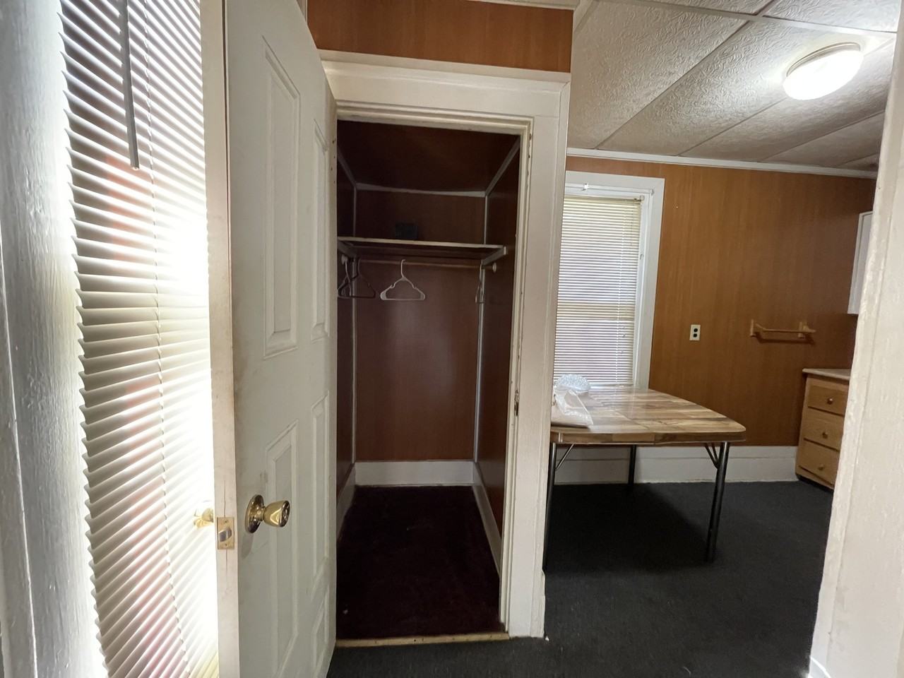 530 East Dubail Avenue - Photo 4 of 5