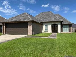 featured image of 41206 Colonial Dr