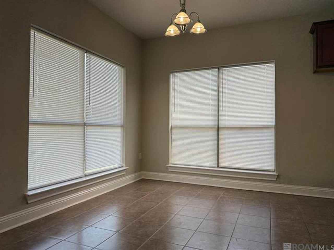 41206 Colonial Dr - Photo 4 of 14