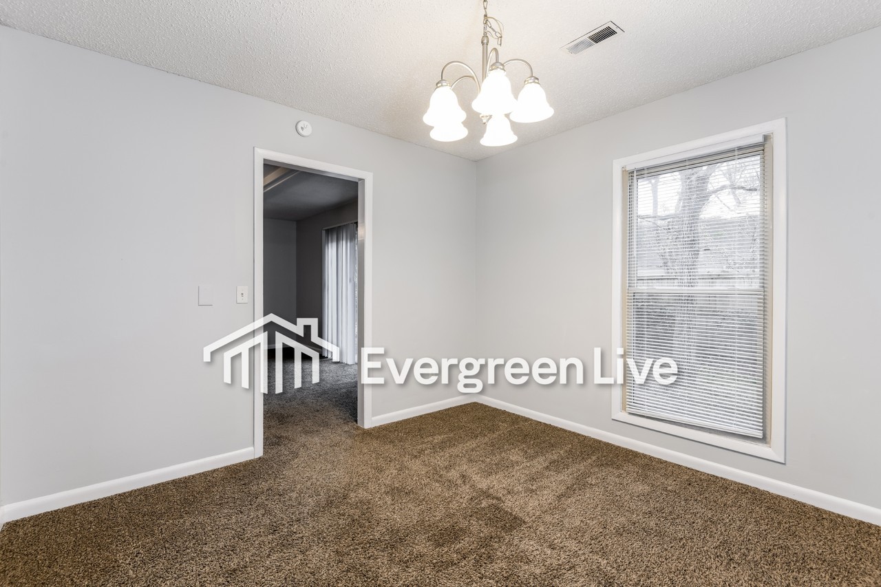 6 Eastgrove Ct - Photo 5 of 11
