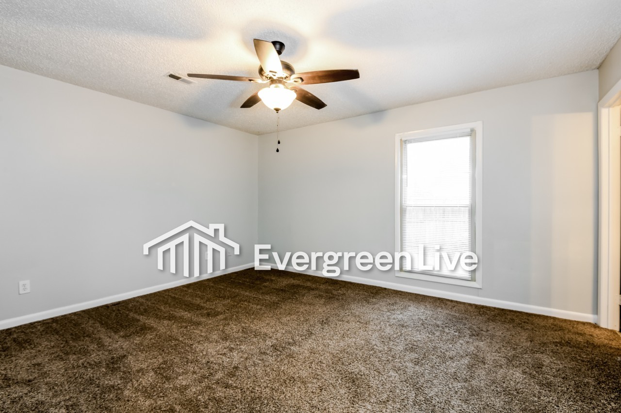 6 Eastgrove Ct - Photo 7 of 11