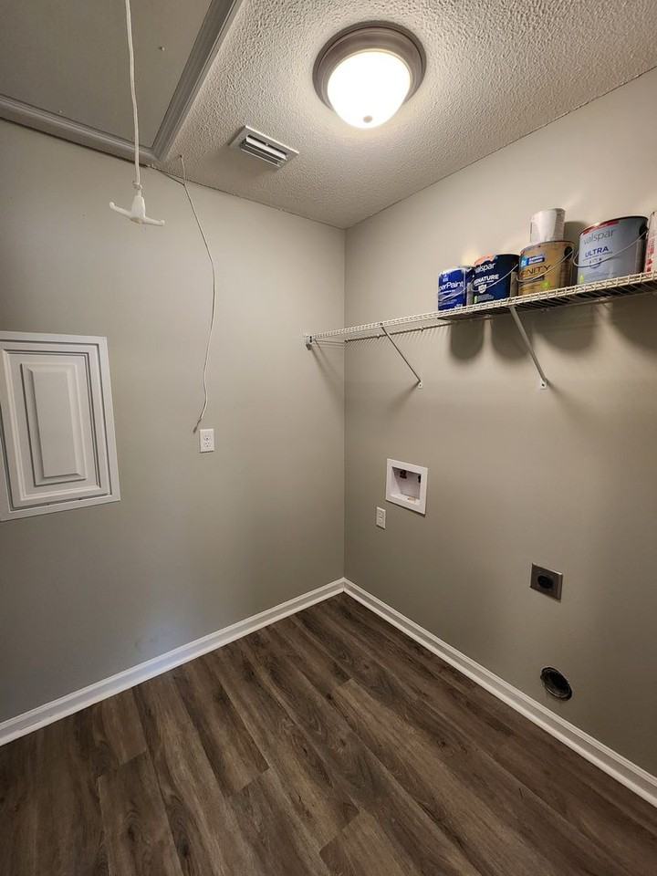 1566 San Bernardino Way - Photo 7 of 11