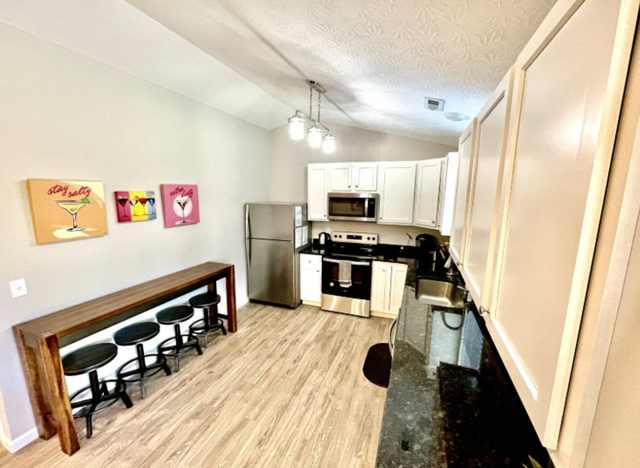 810 Pierson Rd - Photo 5 of 19