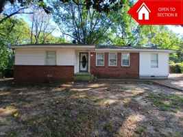 featured image of 1772 Carlyle Rd