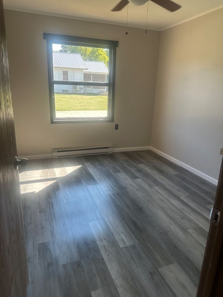 405 N Main St #A2 - Photo 3 of 5