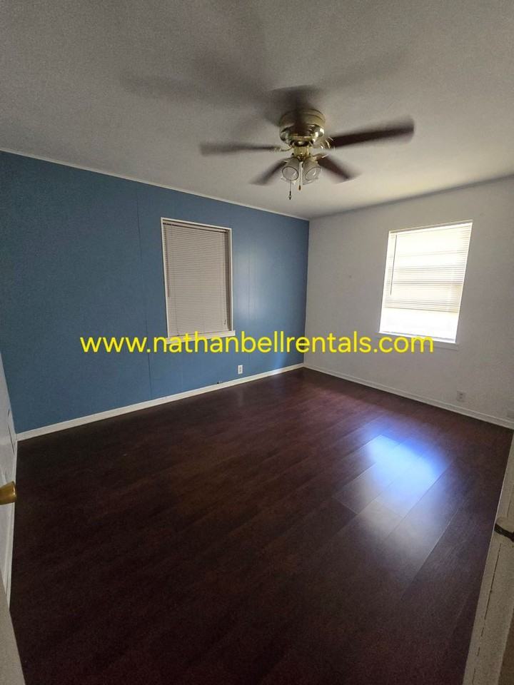 3165 E Houston St - Photo 7 of 13