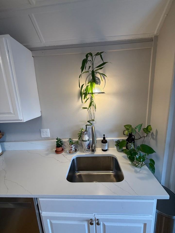 49 Maplewood Ave - Photo 7 of 16