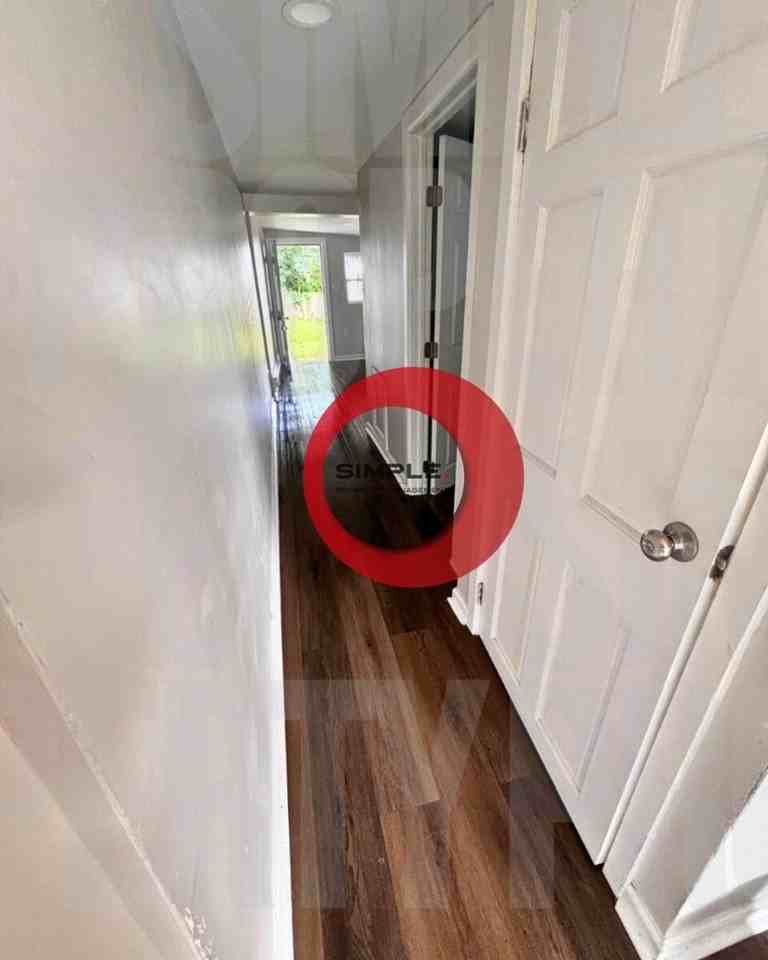 624 South 17 1/2 Street - Photo 3 of 10