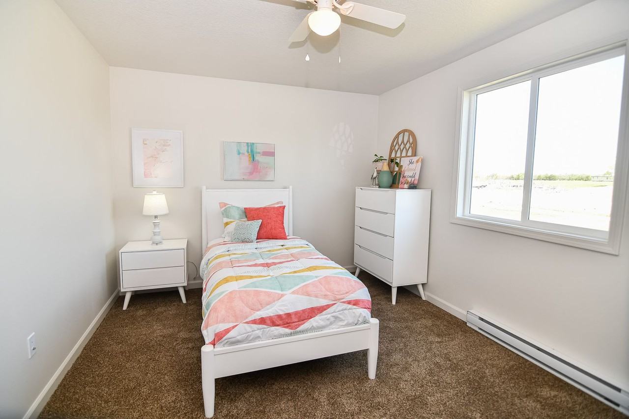 Kate's Landing - Photo 6 of 50