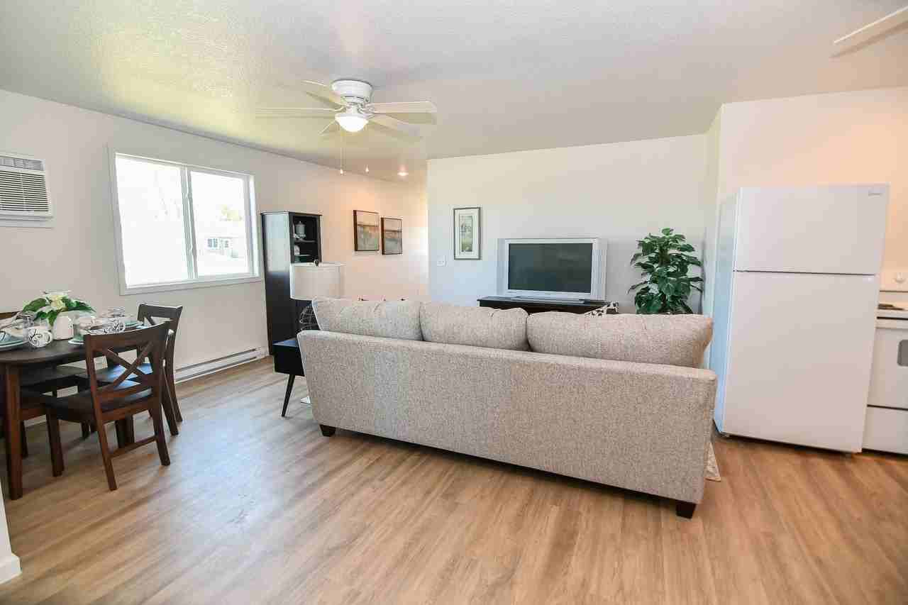 Kate's Landing - Photo 7 of 50