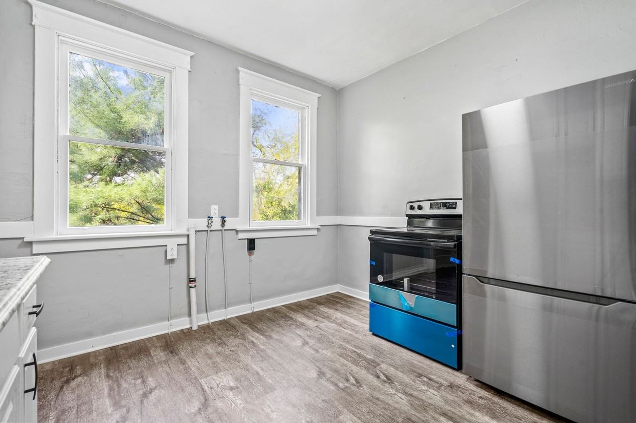 3207 Ashlyn St - Photo 7 of 18