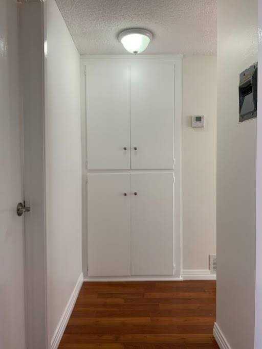 42 N Parkwood Ave #3 - Photo 7 of 16