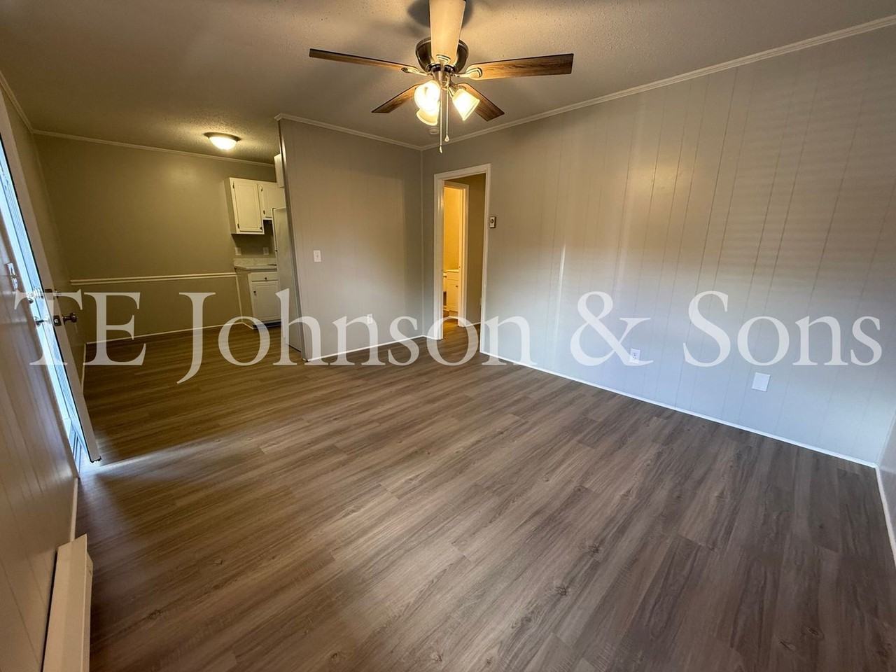 128 Weatherwood Ct - Photo 6 of 15