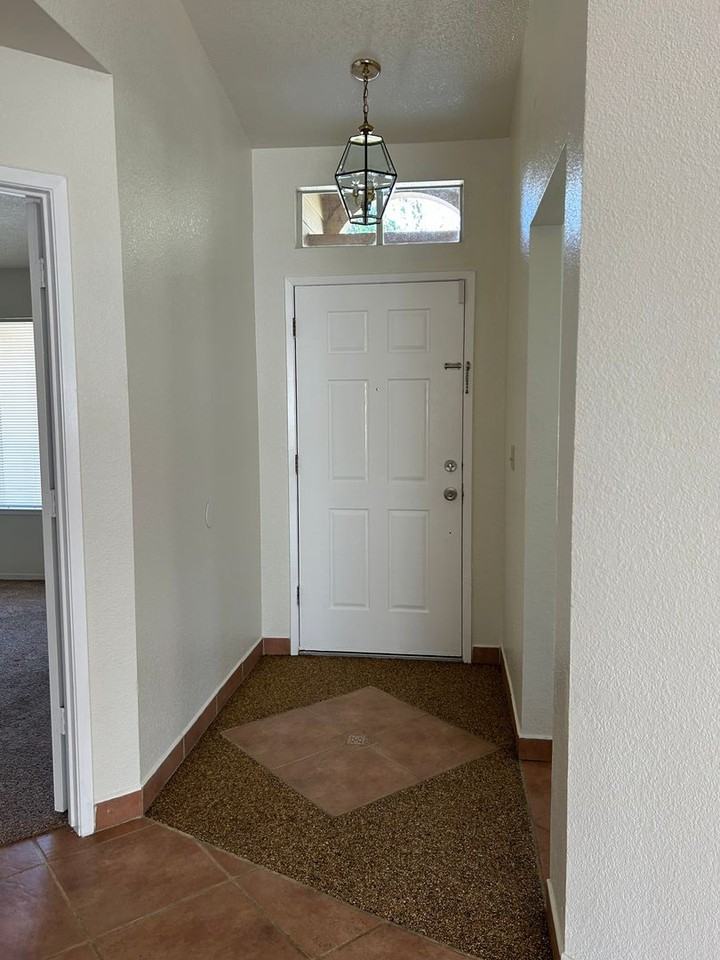 2054 Khatri Court - Photo 5 of 24